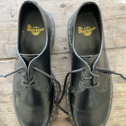 Doc Martin Size 10 Men’s