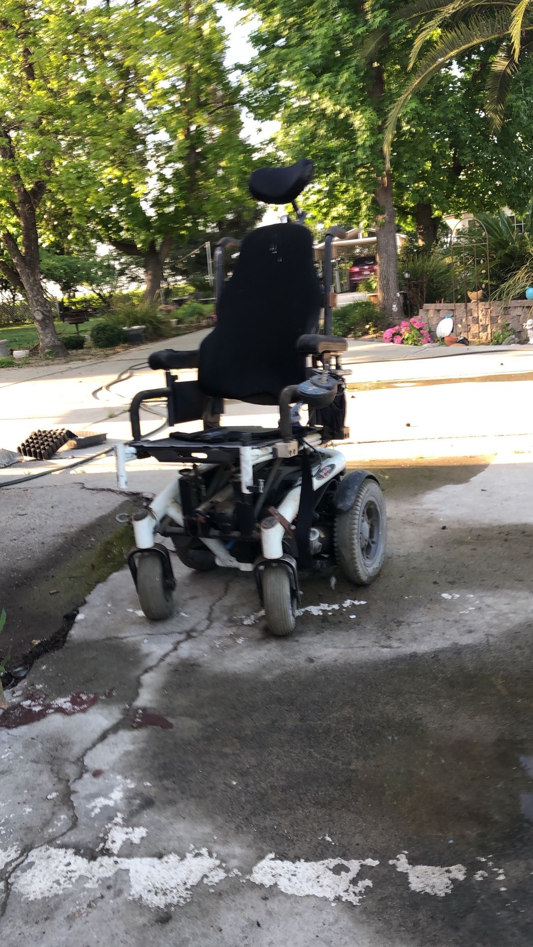 Power wheelchair  Quickly 