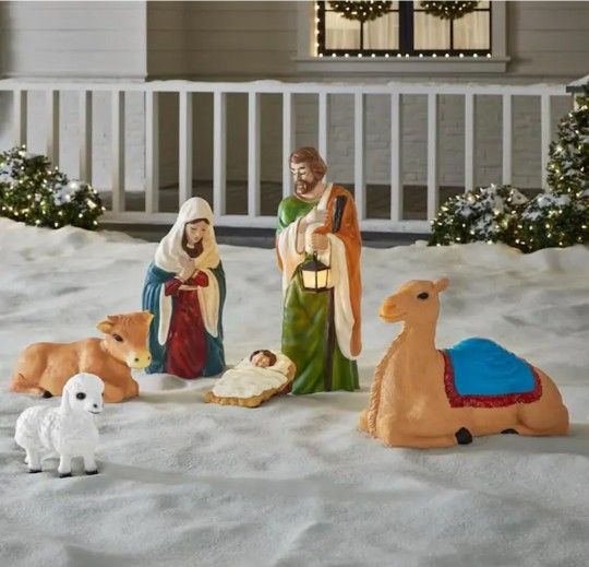 ✨️ Home Accents Holiday
6-Piece Nativity Scene Holiday Yard Decoration w5086