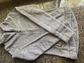 Women’s North Face Sweatshirts 