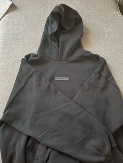 Jet black essentials hoodie size medium