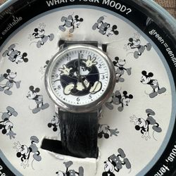 New Woman’s Mickey Mouse What’s Your Mood Watch