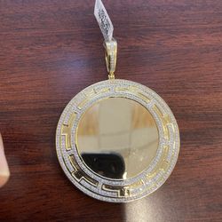 10k Diamonds Memory Pendant With Picture 1CTW