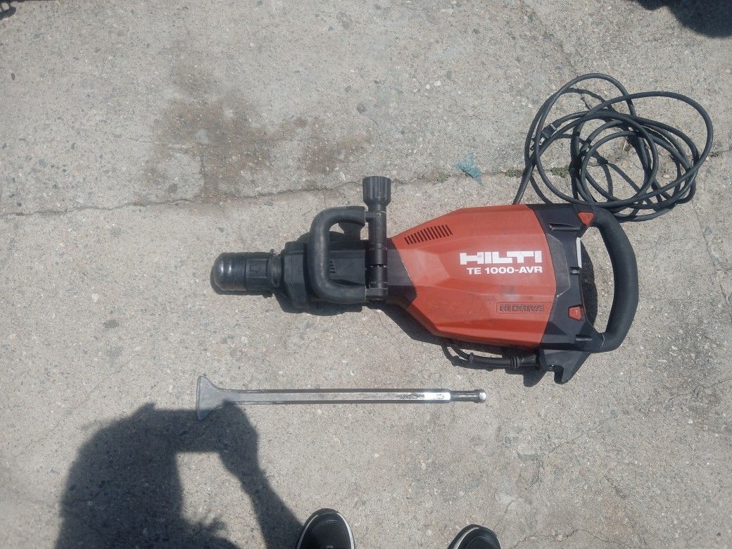 Hilti TE-1000 jackhammer