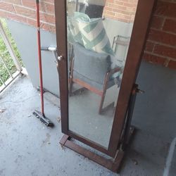 Mirror With Jewelry Case /storage 