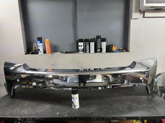 2019-2020-2021 CHEVROLET SILVERADO 1500 FRONT BUMPER OEM USED #11106