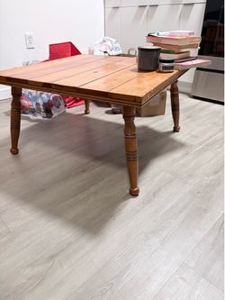 Coffee table light brown wood