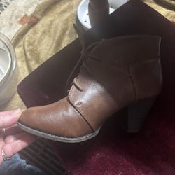 Ladies Boots