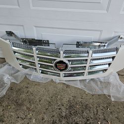2007 - 2014 Cadillac Escalade Front Grill