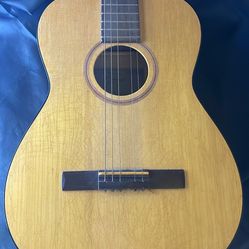 Vintage Goya G10 Classical Guitar