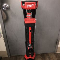 10030 Used Milwaukee 18V Lithium Ion Rocket Dual Power Tower Light W/ 6.0ah Battery No Charger12668