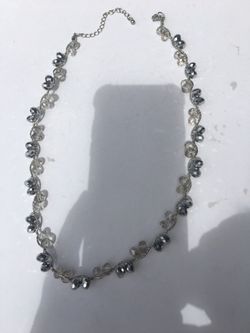 Ladies necklace