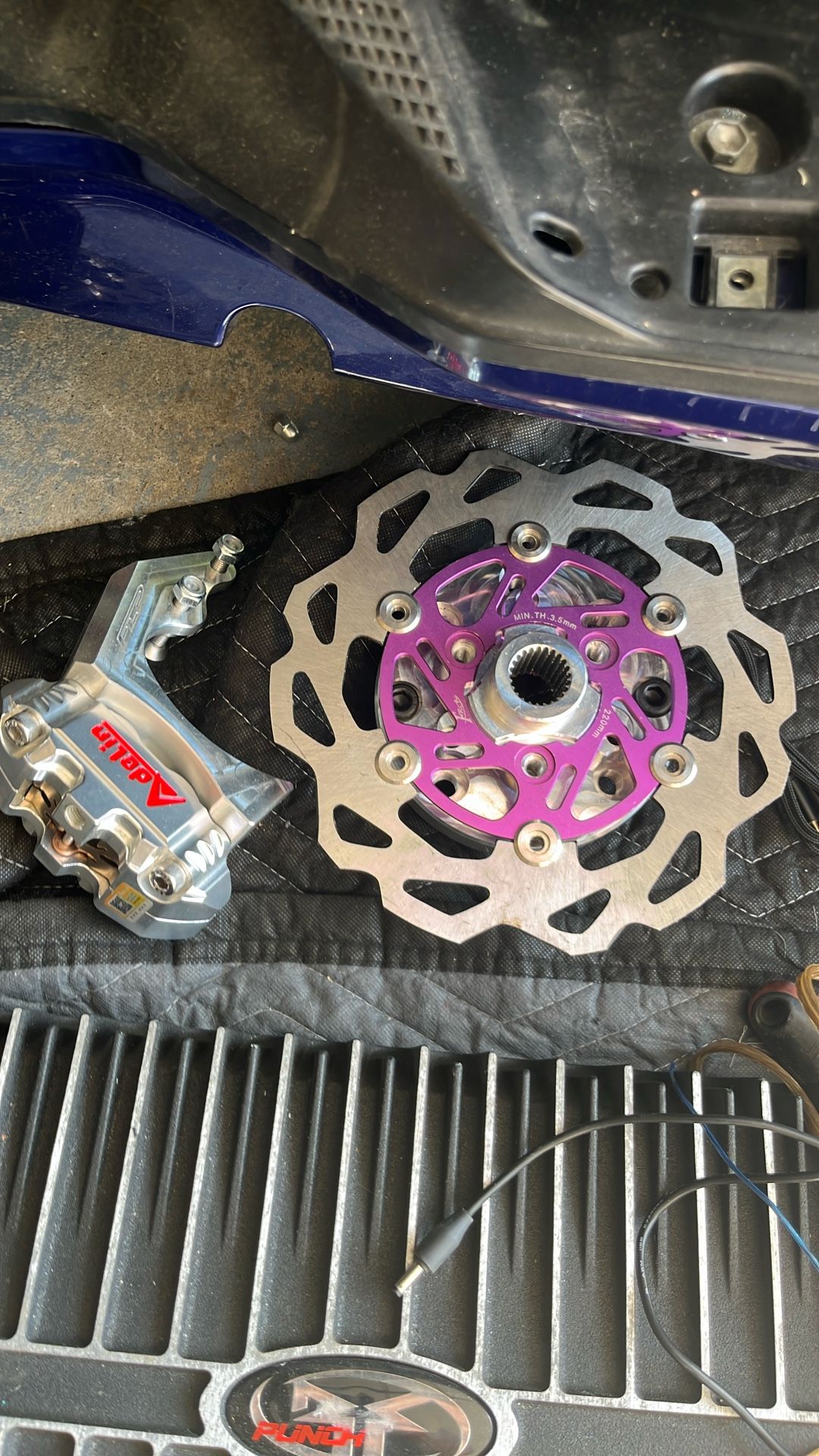 All pcx 150 Honda ruckus swapped