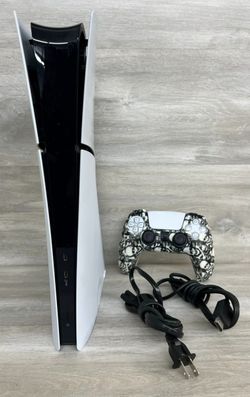 Pawn Central - Sony PS5 with controller (PO1019654)