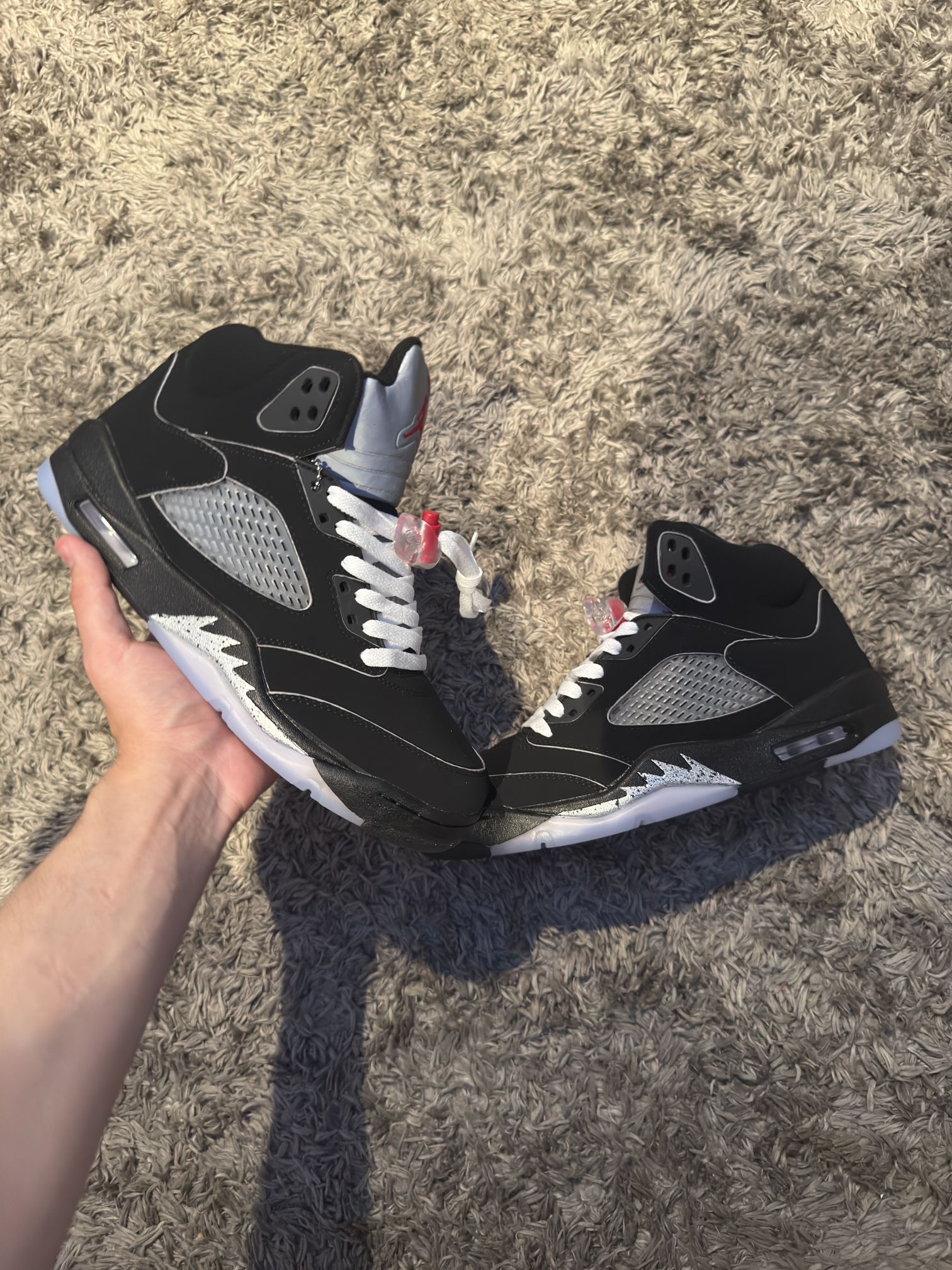 Air Jordan 5 Black Metallic Reimagined