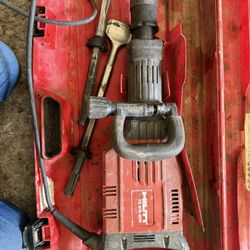 Hilty Chipping Hammer 