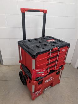 Milwaukee PACKOUT Rolling box with 4-Drawer Box