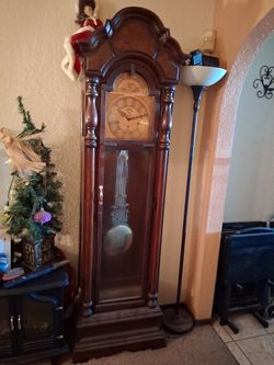 Old Ridgeway Grandtather Colck