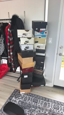 Shoe boxes