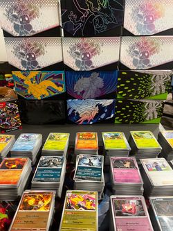 Bulk/Holos/Trainers/ Pokemon
