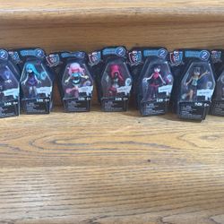 Collectible Monster High2 Dolls Brand New