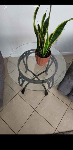 Glass tables 150 OBO