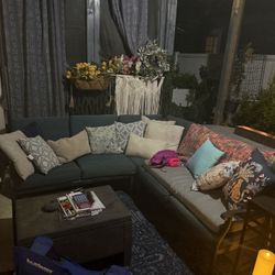 Outdoor Sectional With Sofa Excellent Condition 
