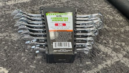 Pittsburgh 9-Piece SAE Combination Wrench Set with Holder