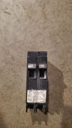 Siemens Dual Pole 15/20 Amp Breaker