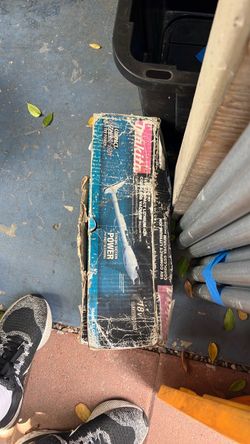 18v compact cordless vacuum