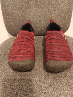 Zapatos bajos KEEN para mujer