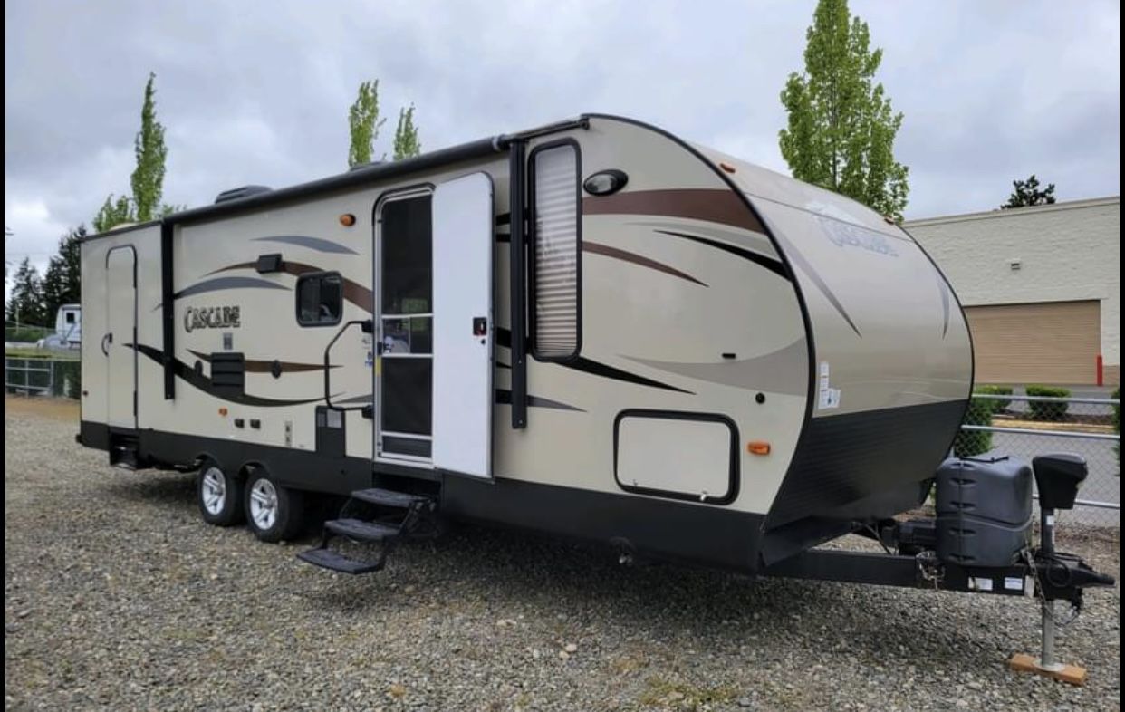 2016 Forest River Cascade Fiberglass