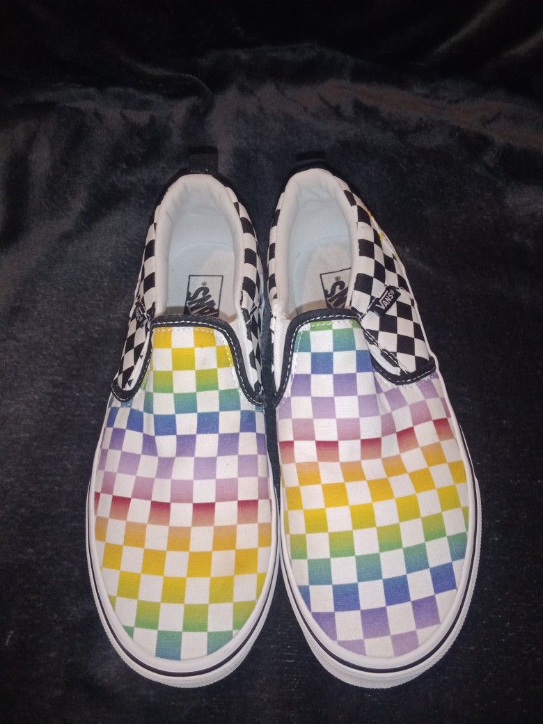 Vans Rainbow Checked Slip Ons (Youth 4)