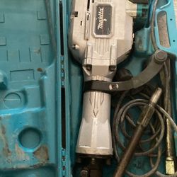 Ship Hammer Makita 