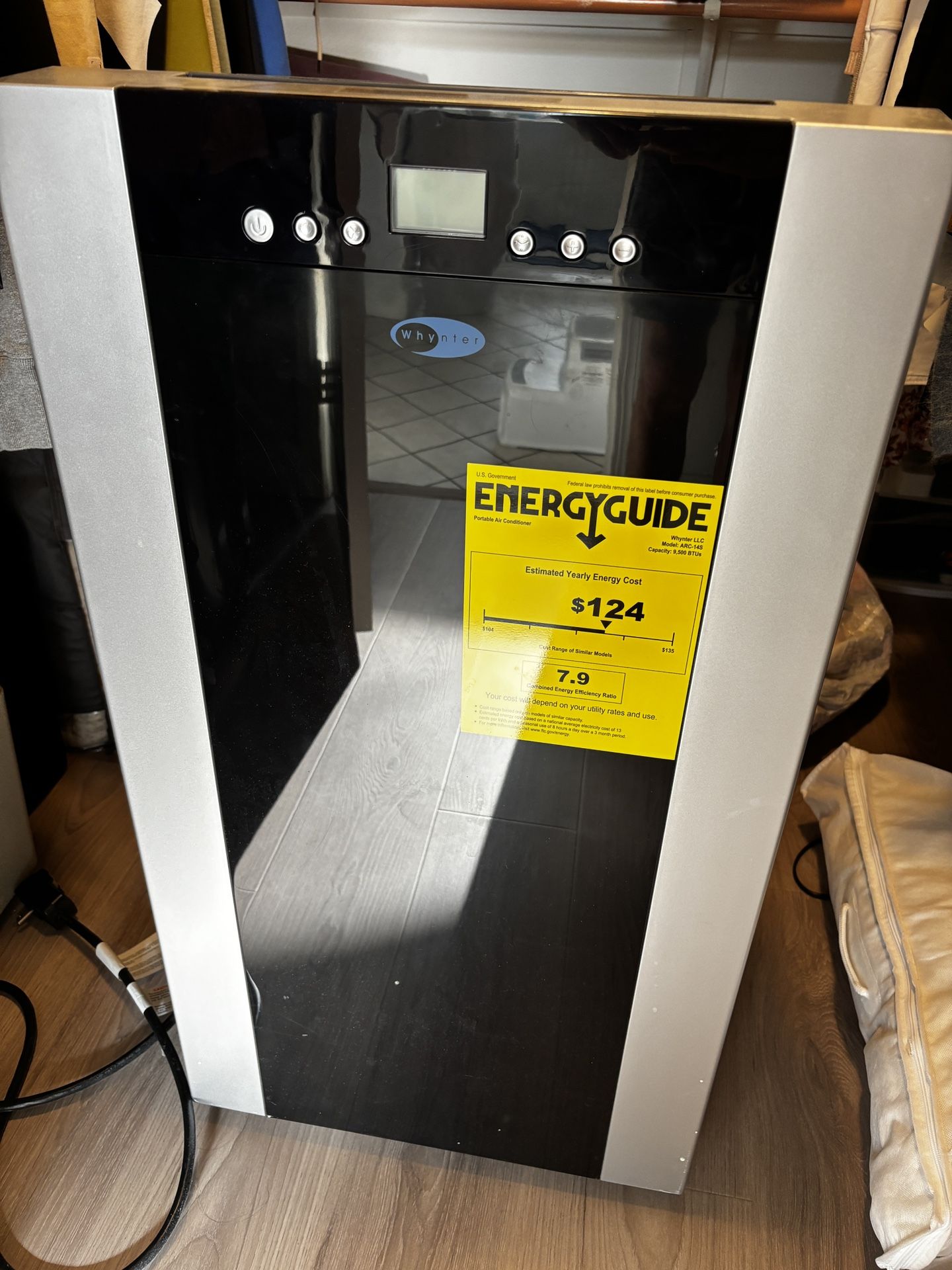 Whynter Portable Air Conditioner AC/Dehumidifier