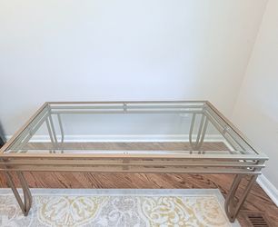 Title: Glass Top Coffee Table - Champagne Gold Frame