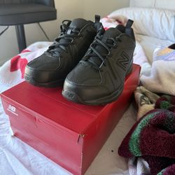 New balance work shoes