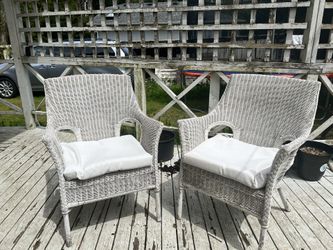 Outdoor Wicker Chairs 