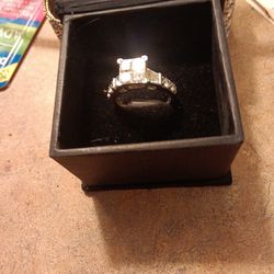 Gorgeous 14kt White Gold Quad Diamond Ring