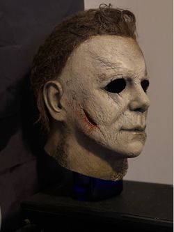 movie like micheal myers mask