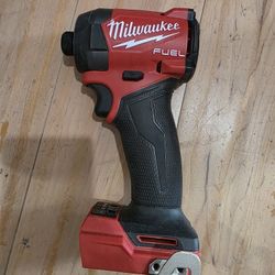 Milwaukee  Impact 3ra Generation  M18 Fuel