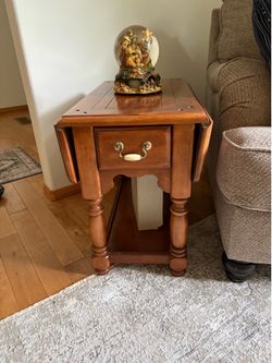 2 glass top coffee tables and end table