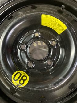 Soul Kia spare tire and wheel donut type