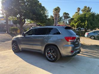 2012 Jeep Grand Cherokee SRT 8