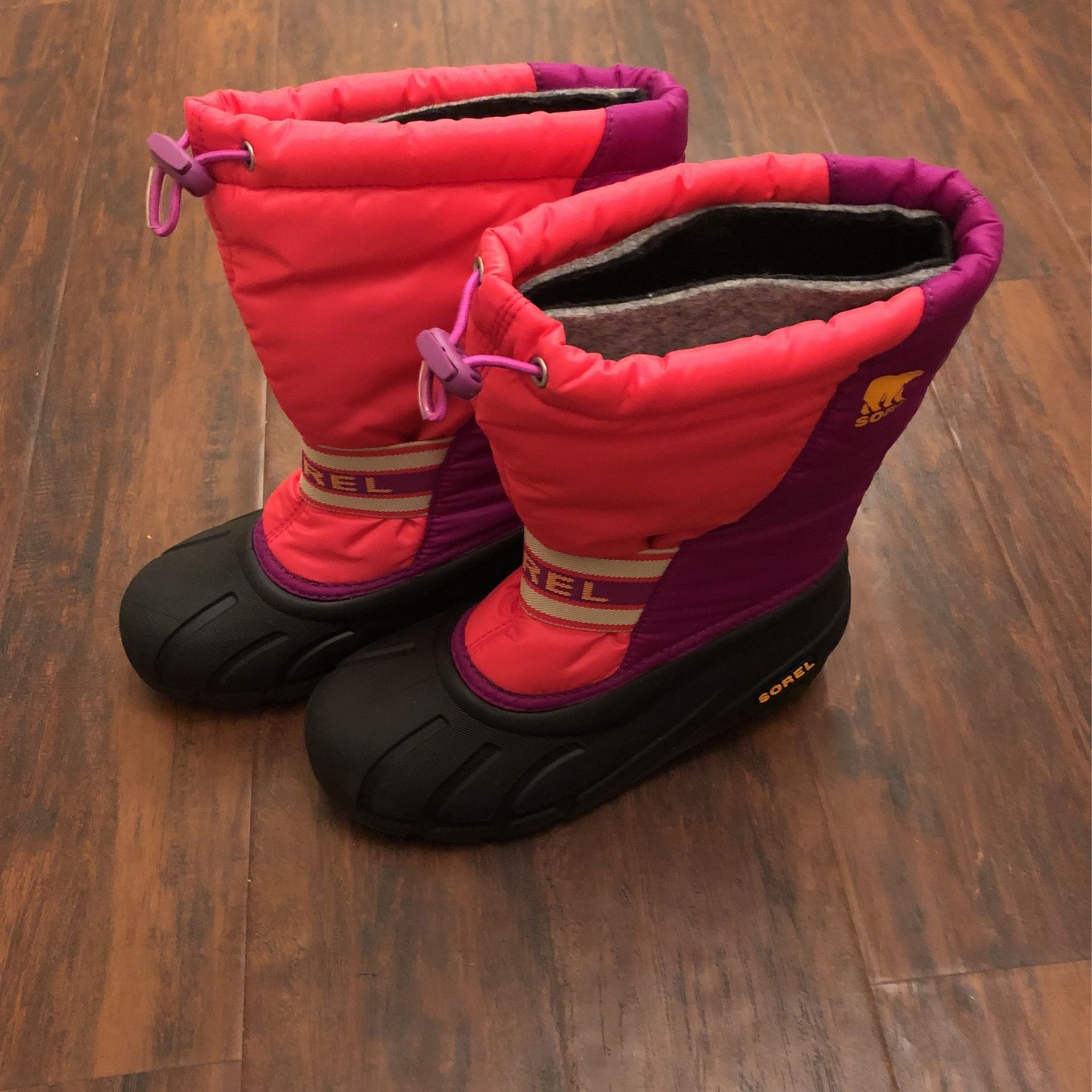 Kids Sorel Snow Boots Size 3
