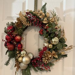  New .. Christmas. Wreath. 20 Inch 