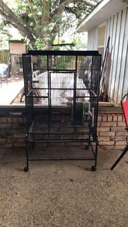 A&E cage