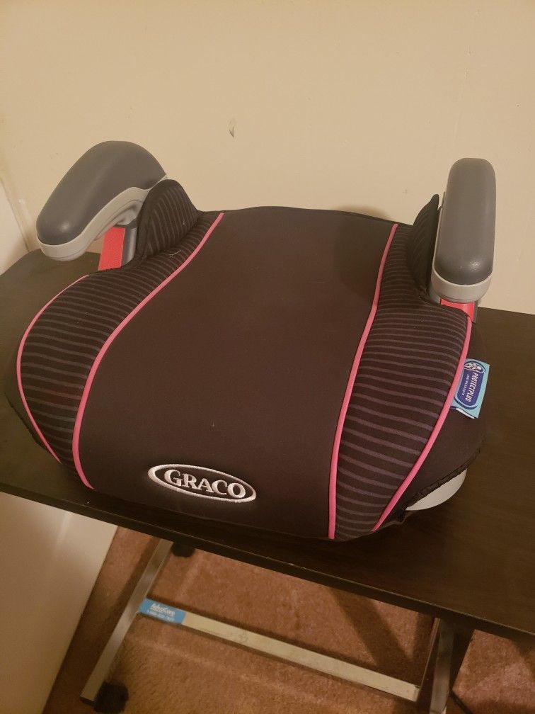 Graco Kids Booster Seat (Pink And Black)