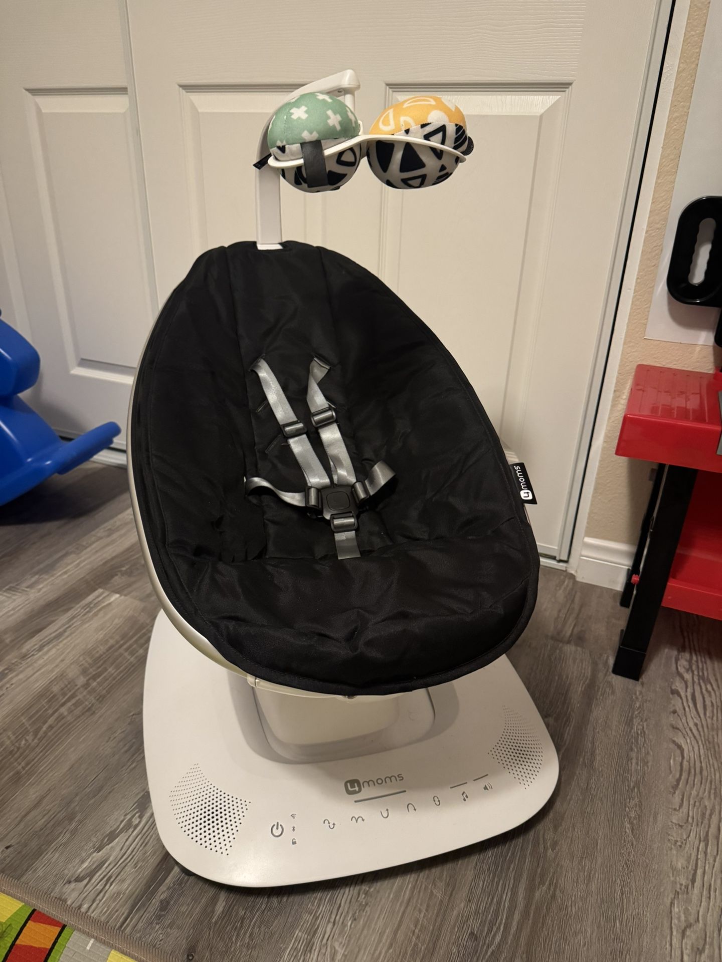 4moms mamaRoo Baby Swing