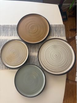 Stoneware Plates